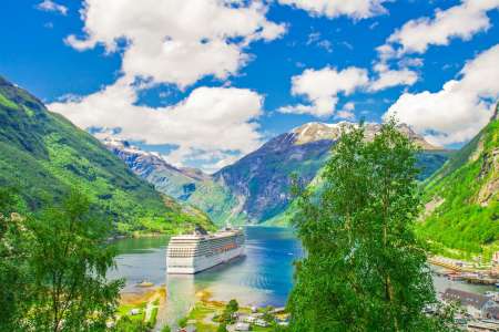 Kruizinė kelionė po gražiausius Norvegijos fiordus